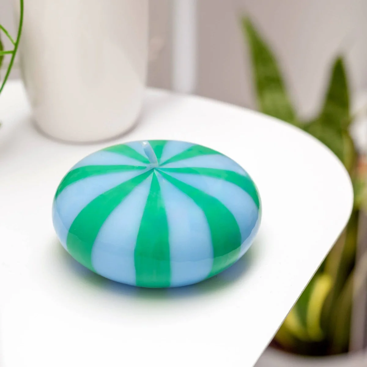 Bougie Bonbon Bleu et Vert Helio Ferretti - Image 2