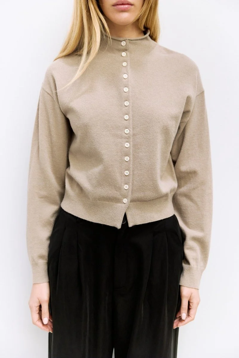 Cardigan Brooks Taupe All Row - Image 5