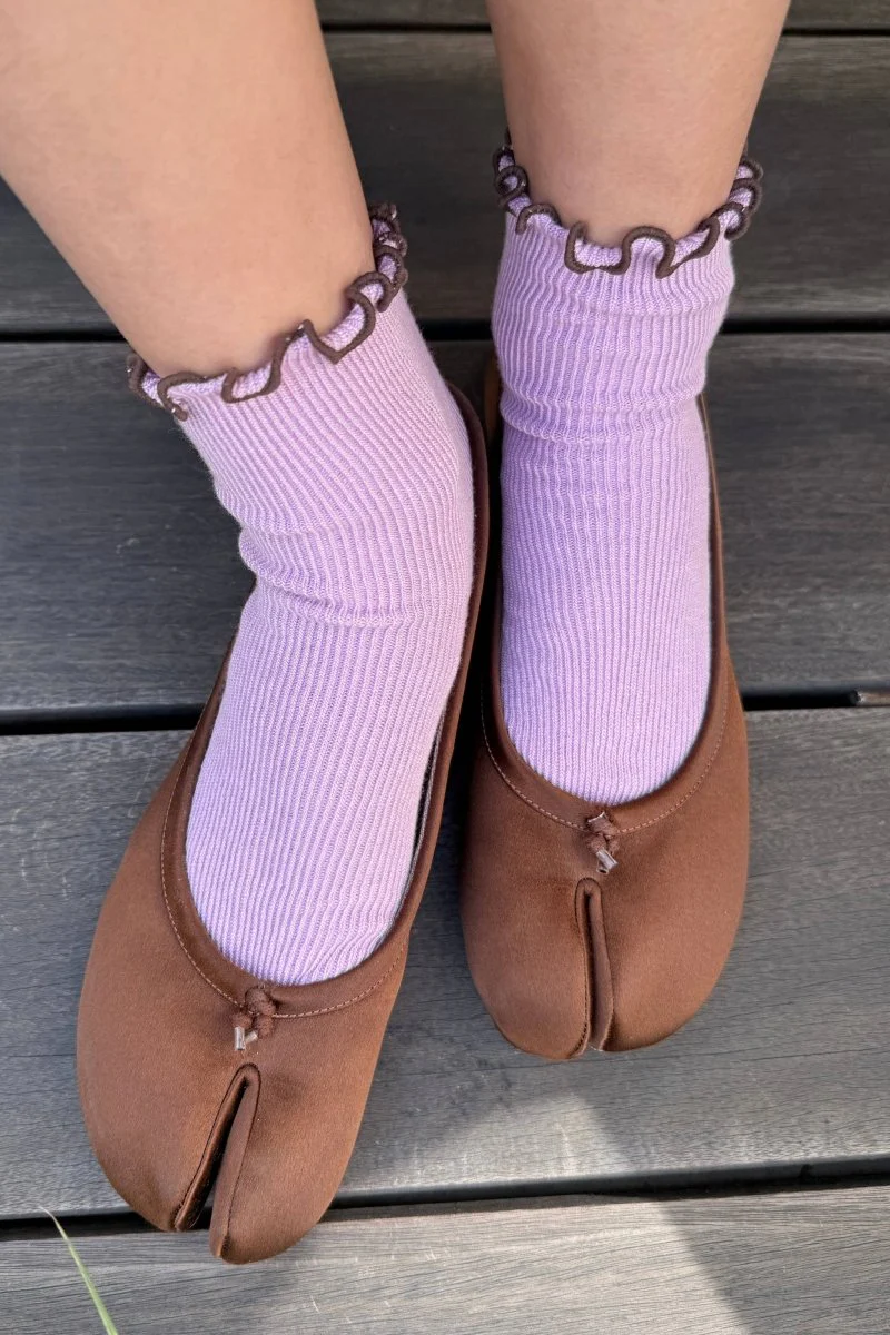 Chaussettes Ruffled Modal Le Bon Shoppe Lilas et Brun - Image 4