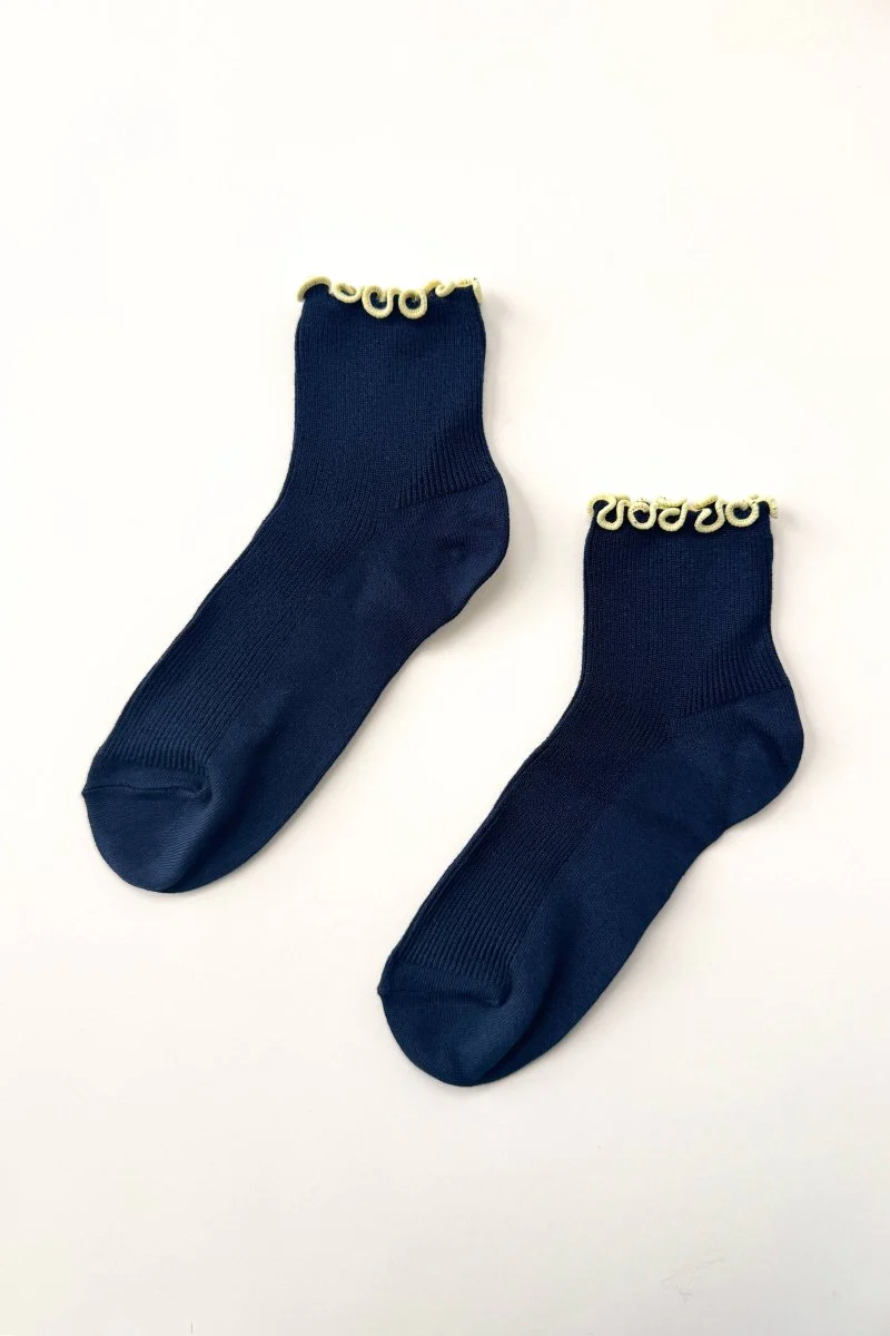 Chaussettes Ruffled Modal Le Bon Shoppe Marine et Jaune Beurre