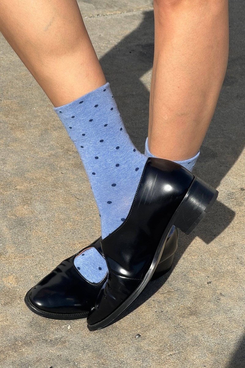 Chaussettes Sneaker Bleues Pois Marines Le Bon Shoppe - Image 3