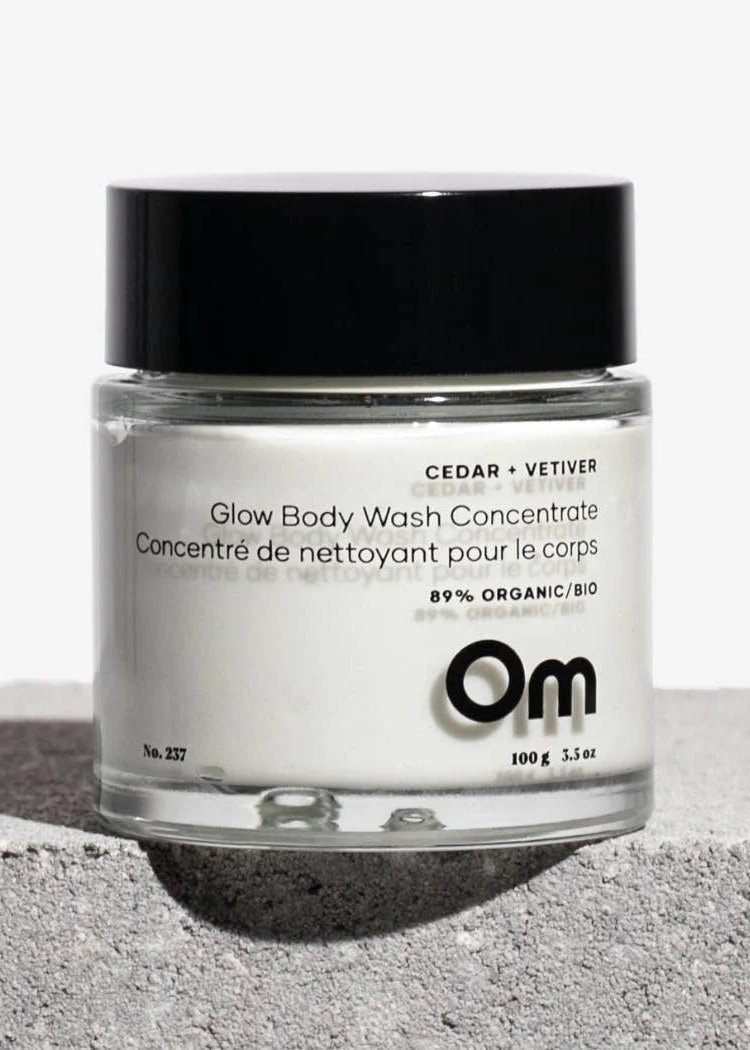 Concentré Nettoyant pour le corps Cèdre et Vetiver Om Organics