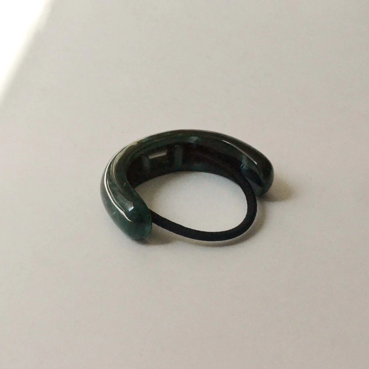 Élastique à Cheveux avec Coquille Verte Nar'sha - Image 3