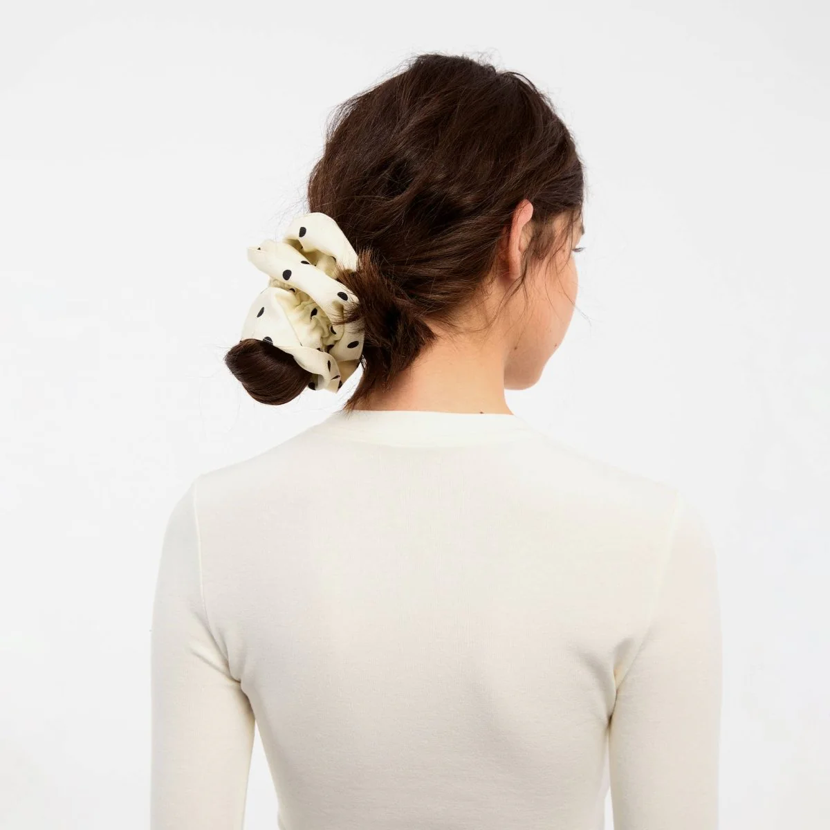 Élastique à Cheveux Chouchou Blanc à Pois Cubic - Image 3