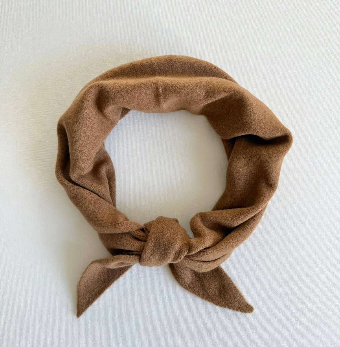 Foulard Triangulaire avec Laine Billy Bamboo - Image 8