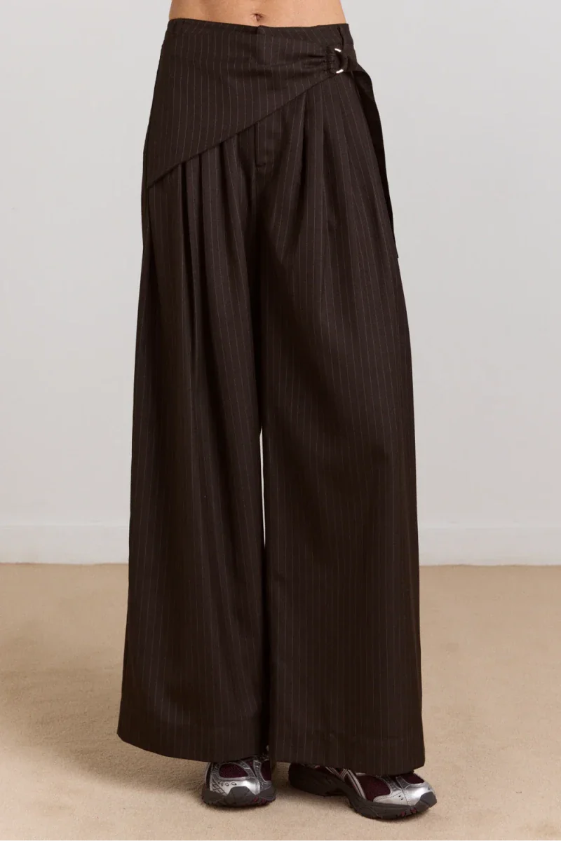 Pantalon Fabia Choc Pinstripe Damson Madder - Image 2