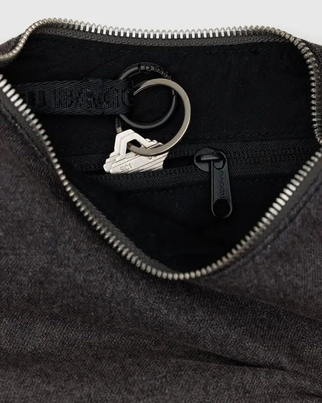 Petit Sac Croissant Baggu Washed Black Denim - Image 3