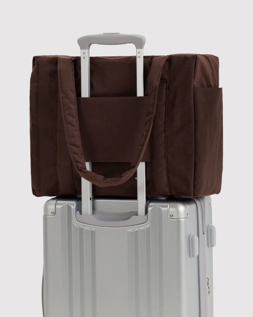 Petit Sac Nuage Carry-on Baggu Coffee - Image 2