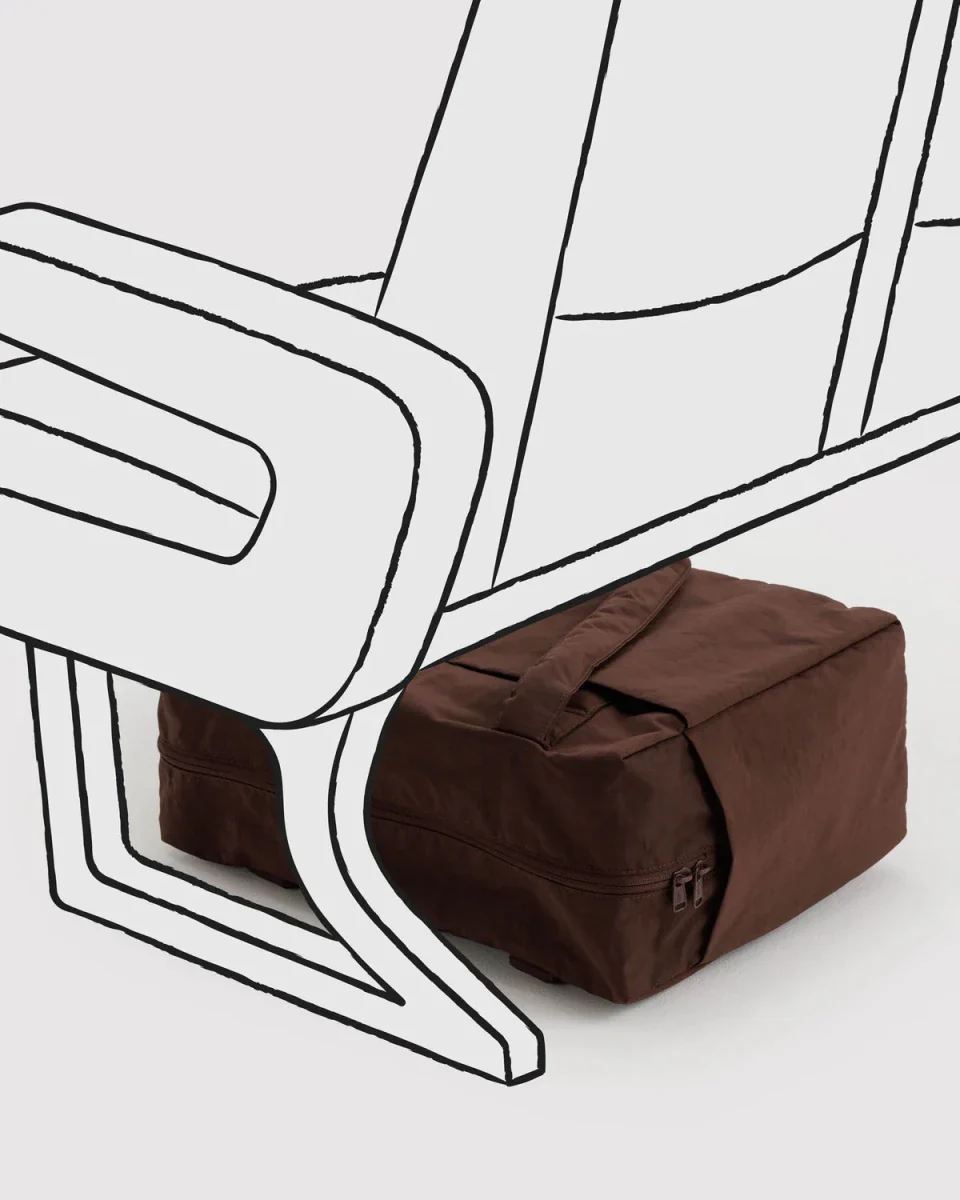 Petit Sac Nuage Carry-on Baggu Coffee - Image 5