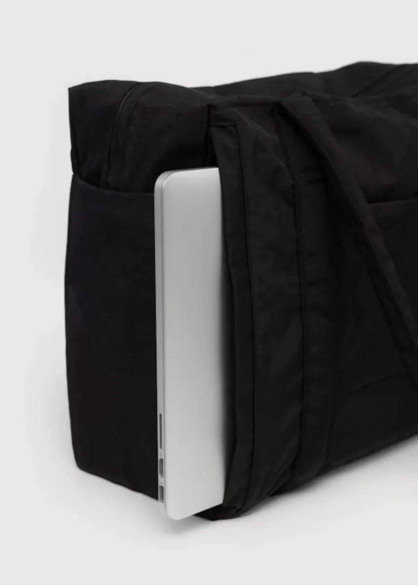 Petit Sac Nuage Carry-on Baggu Noir - Image 5