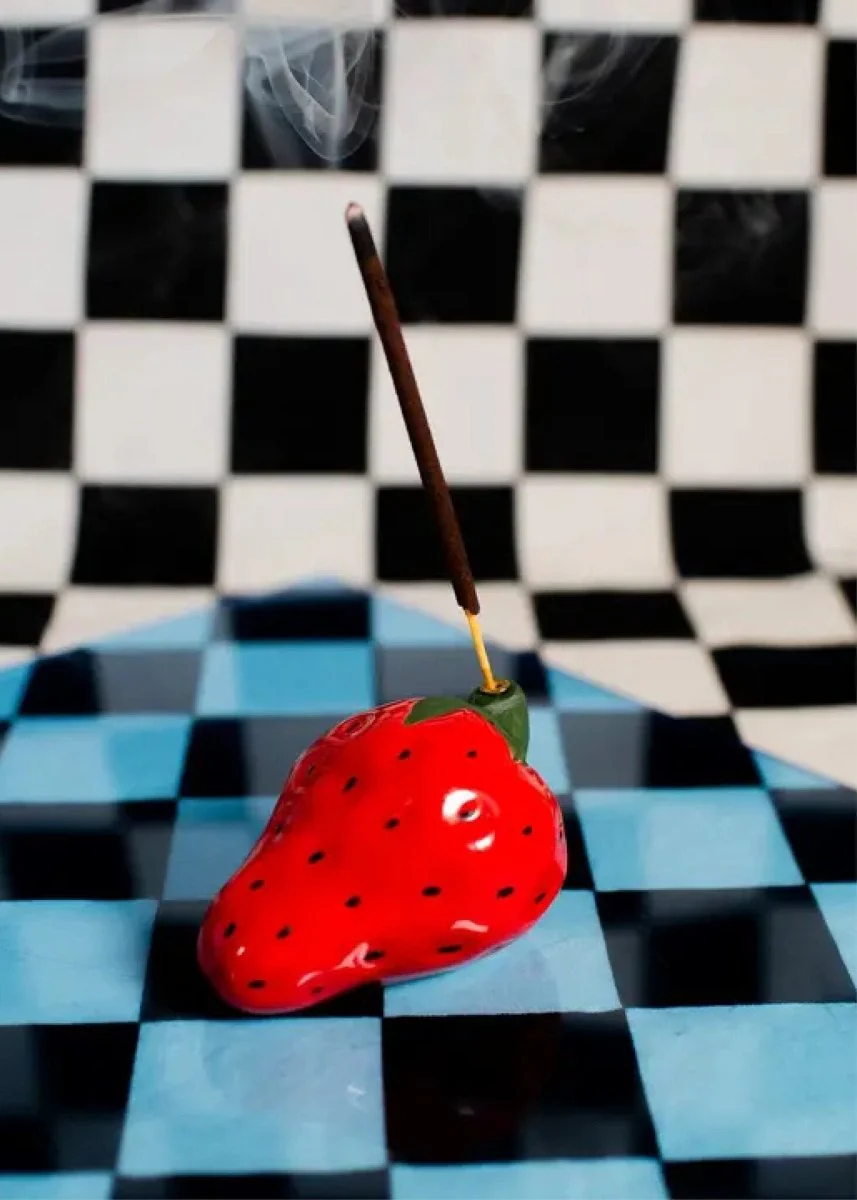 Porte-encens Fraise A Shop of Things - Image 3