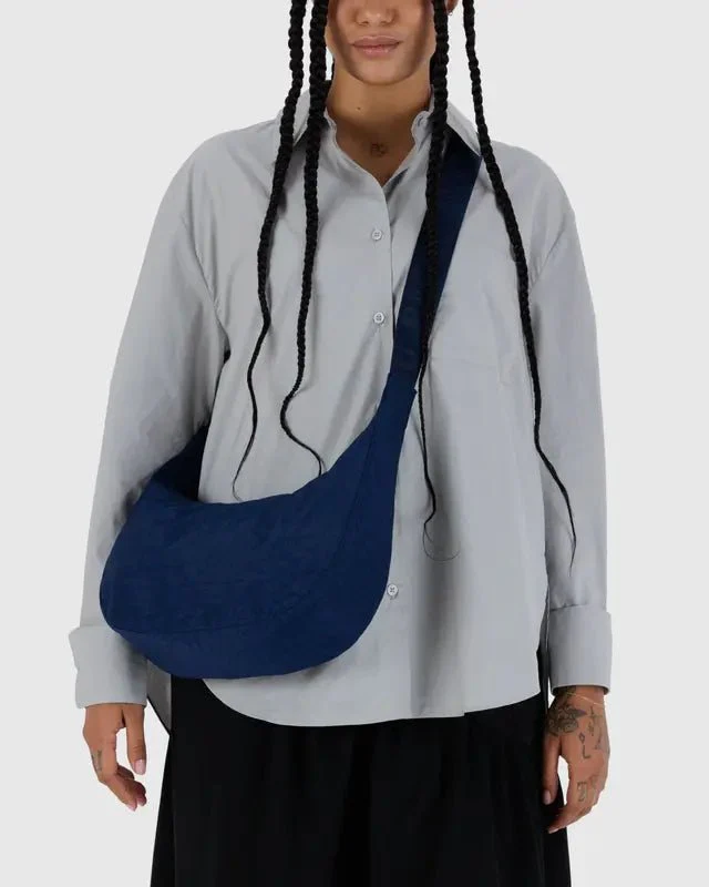 Sac Croissant Medium Baggu Navy - Image 2