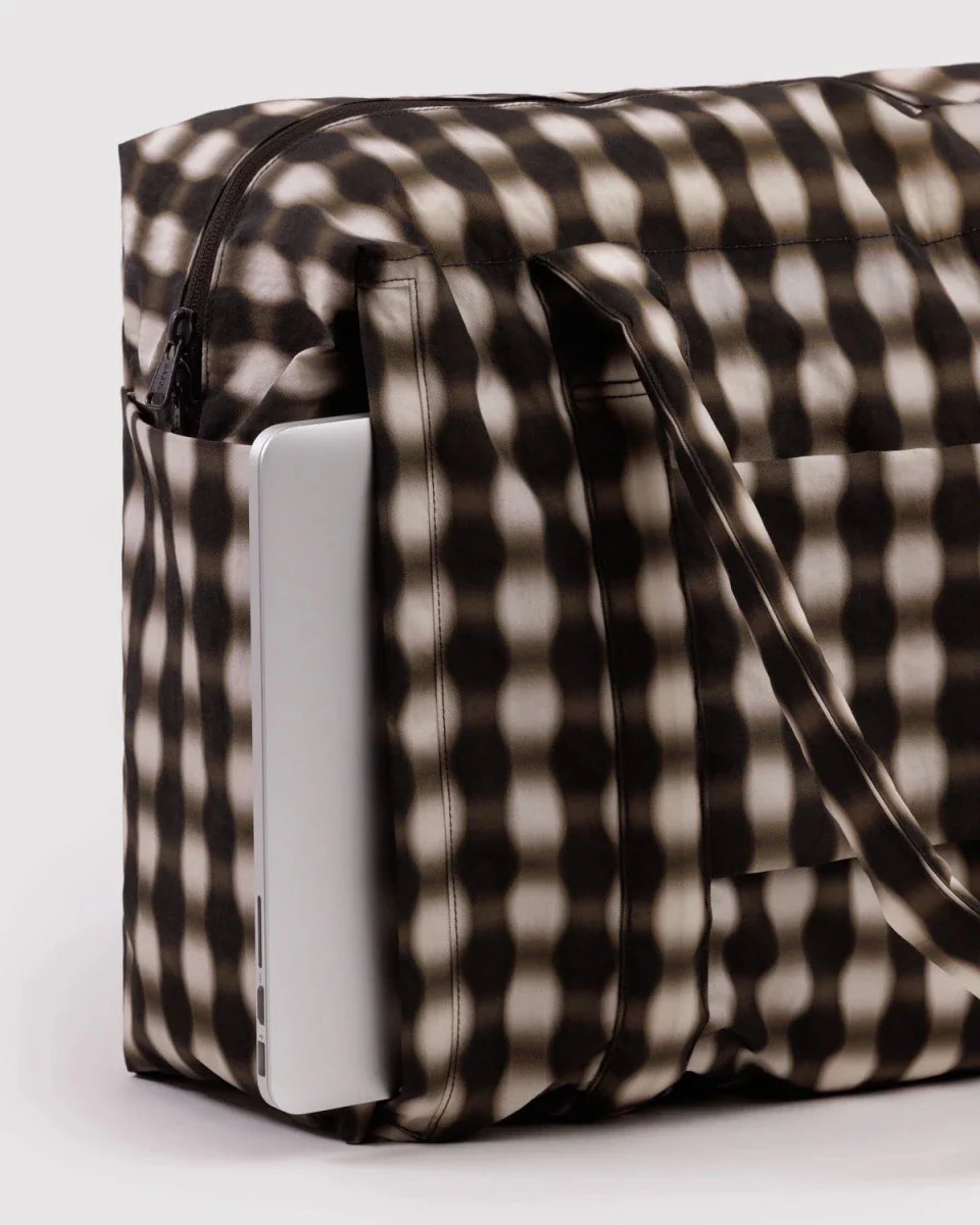 Sac Nuage Carry-on Baggu Blurred Gingham Brown - Image 4