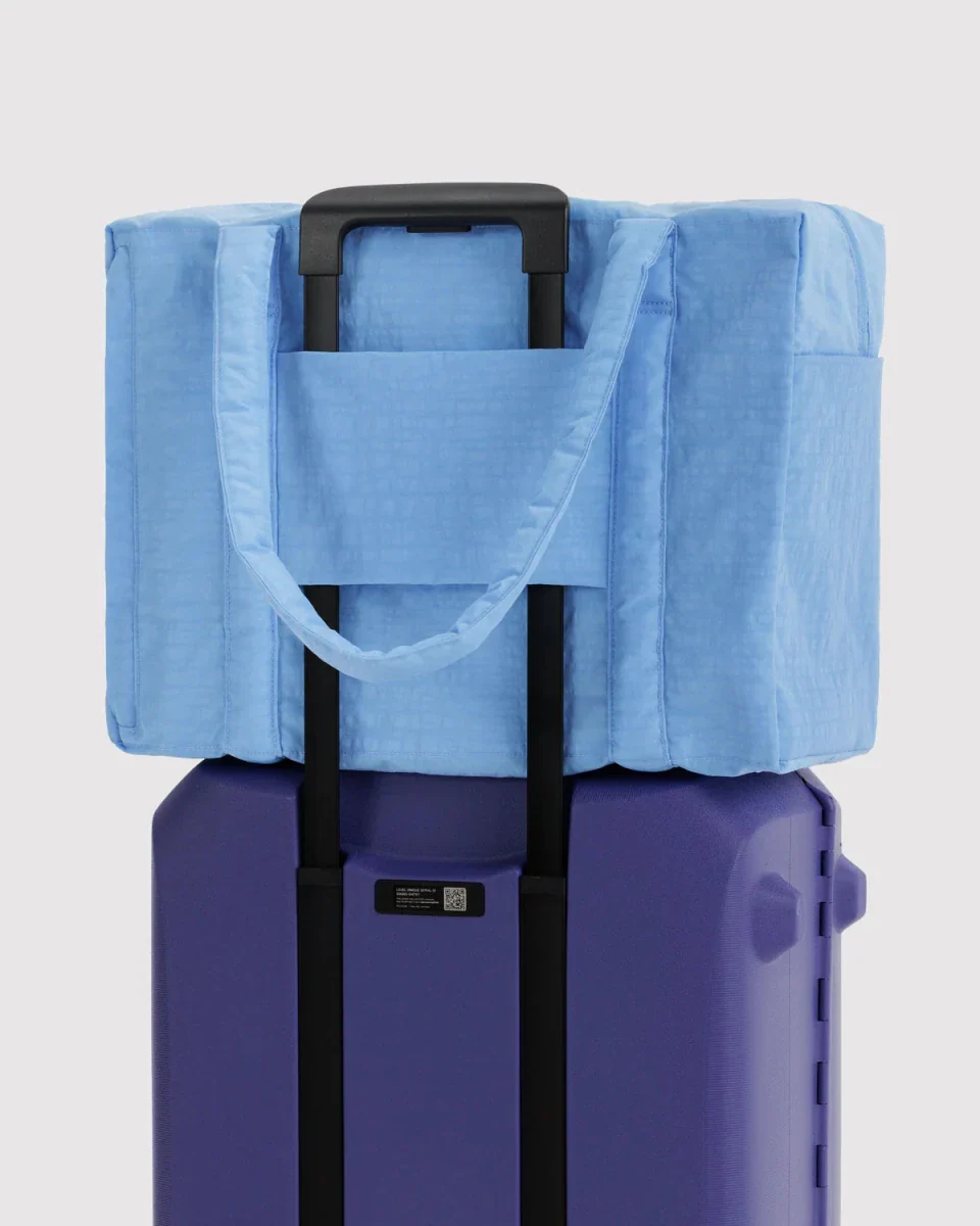 Sac Nuage Carry-on Baggu Piscine - Image 5
