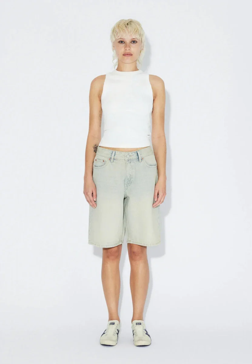 Short Asra Dr Denim Stream Light Sand - Image 2