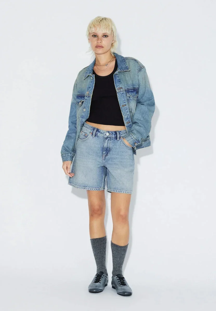 Short Hill Dr Denim Drift Light Used