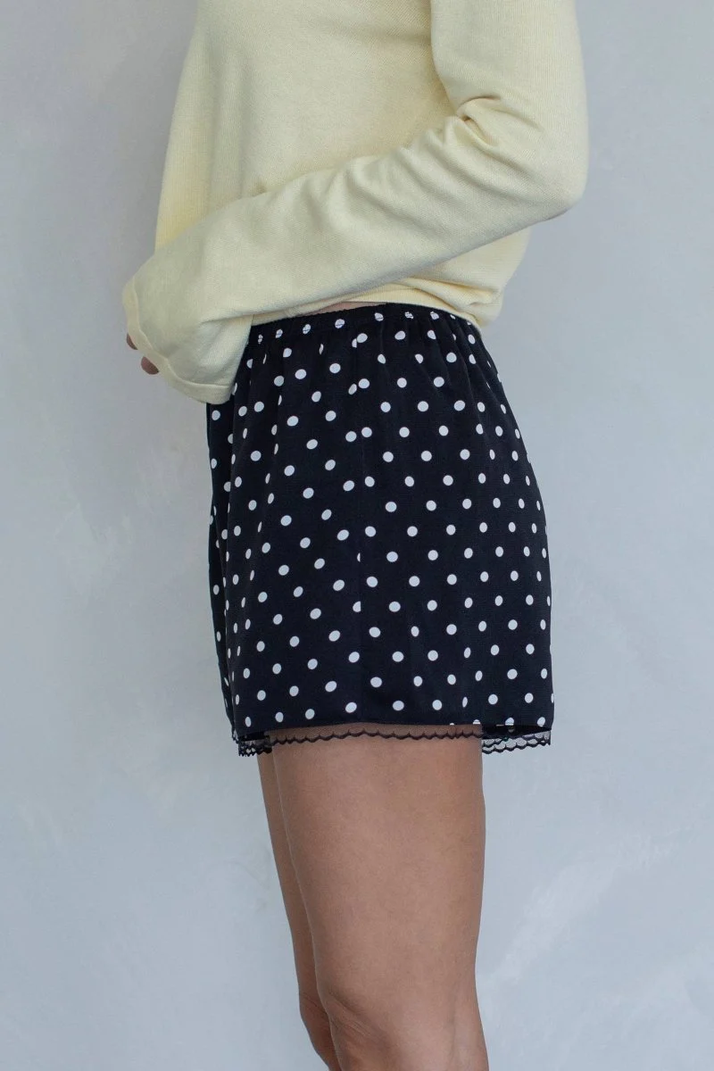 Shorts en Satin Polka Dots Things Between - Image 3